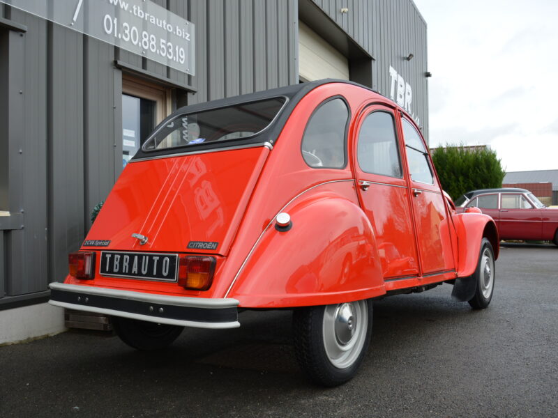 Citroën 2CV6 Special